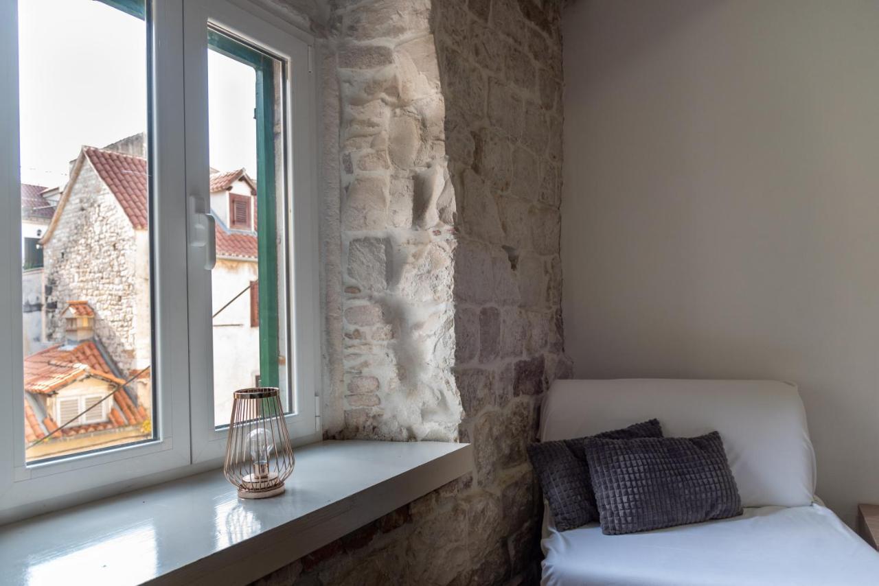 Camenno Apartments-The Heart Of Diocletian'S Palace-Open All Winter! スプリト エクステリア 写真