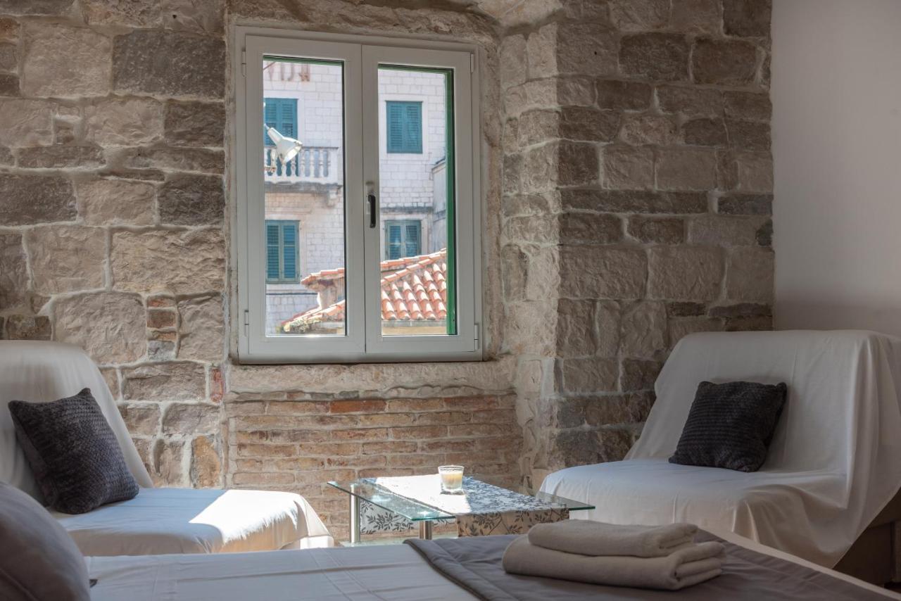 Camenno Apartments-The Heart Of Diocletian'S Palace-Open All Winter! スプリト エクステリア 写真